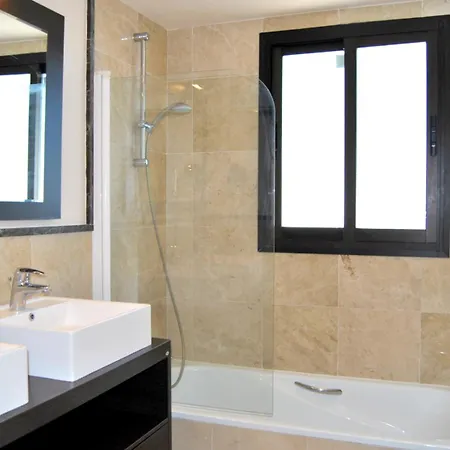 Penthouse Vistamar 2341 Menyber * 토록스
